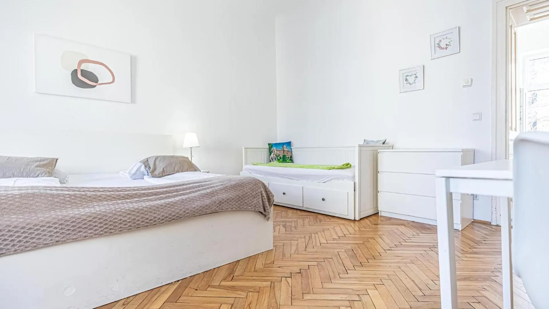 Stylish Apt For Longstays Margareten, Up To 5P Vienna Apartment