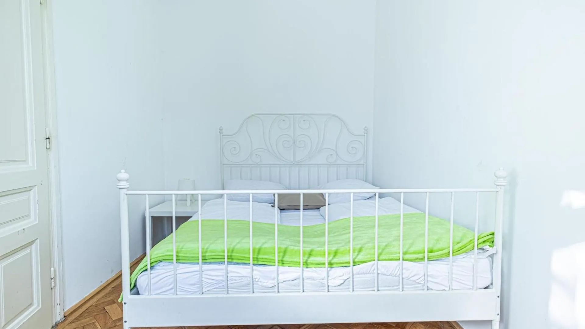 Stylish Apt For Longstays Margareten, Up To 5P Vienna Apartment