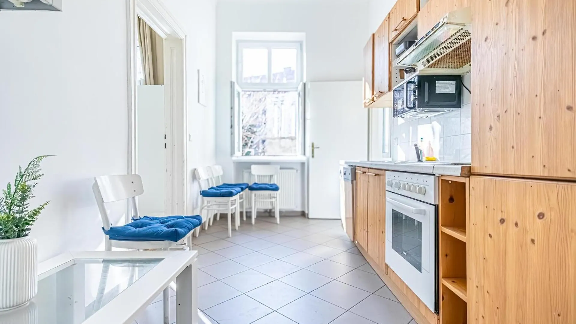 Stylish Apt For Longstays Margareten, Up To 5P Vienna 0*,  Austria